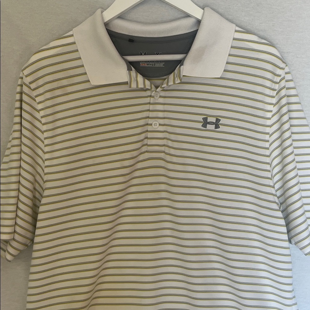 Men's Under Armour Loose Heat Gear Sz XL Polo Shirt Short Sleeve Striped
